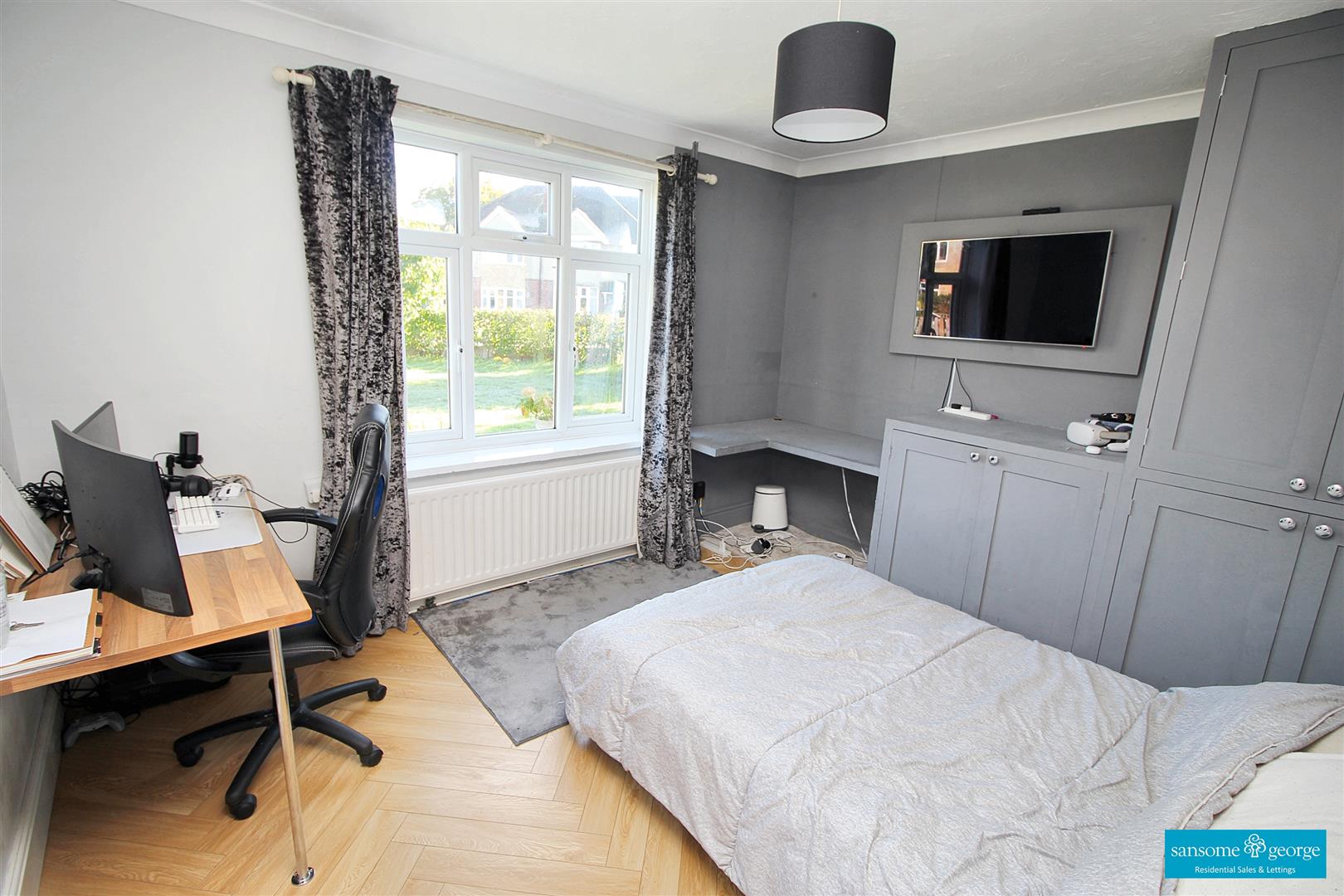 Westwood Road, Tilehurst, Reading